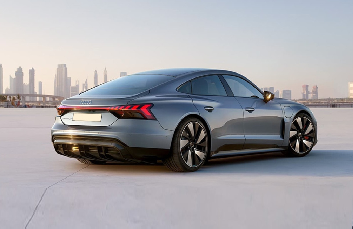 Audi E-tron GT